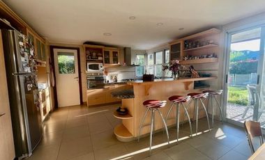 VENTA casa moderna con spa y piscina en Fincas de Iraola Lote Central