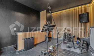 Casa en Las Liebres, 3 dormitorios, jardin y piscina