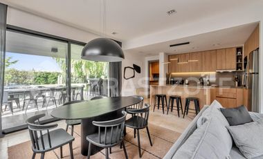 Casa en Las Liebres, 3 dormitorios, jardin y piscina