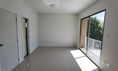 2-story townhouse for sale, Modern Home Project, Bang Pa-in, Ayutthaya, good location near Udom Sorayut Road (Highway 308), convenient travel, easy in