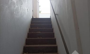 Venta Casa con Dpto   2 Locales Comerciales - Pleno Centro de Cinco Saltos