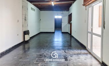 Venta casa de 3 dormitorios+ monoambiente  Cipolletti.