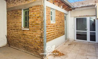 Venta casa de 3 dormitorios+ monoambiente  Cipolletti.