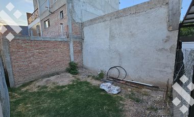 Terreno en  venta con mejoras Bº Manzanas del Sol