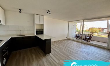 Depto En Condominio Regatas | 2d + 2b + Terraza + Piscinas