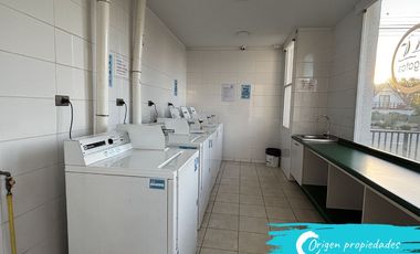 Depto En Condominio Regatas | 2d + 2b + Terraza + Piscinas