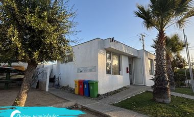 Depto En Condominio Regatas | 2d + 2b + Terraza + Piscinas