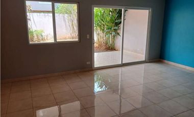 Venta de casa en Villas del Golf (PH Villa Navona) GTA
