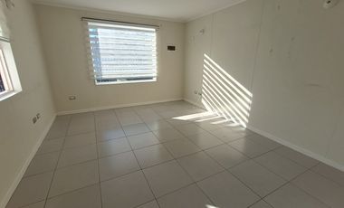 CASA EN ARRIENDO  EN COLLICO  VALDIVIA