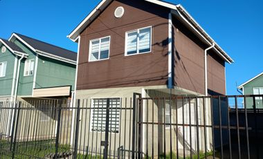 CASA EN ARRIENDO  EN COLLICO  VALDIVIA