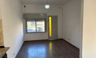 Casa en alquiler en Merlo Norte