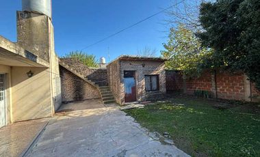 Casa en alquiler en Merlo Norte