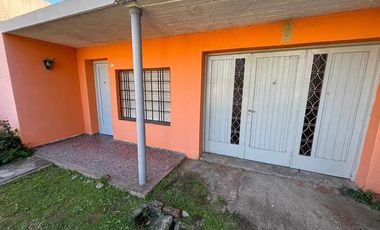 Casa en alquiler en Merlo Norte