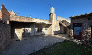 Casa en alquiler en Merlo Norte