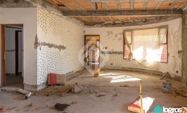 Importante terreno en venta c/ construcción a terminar en Tres Cerritos | Salta