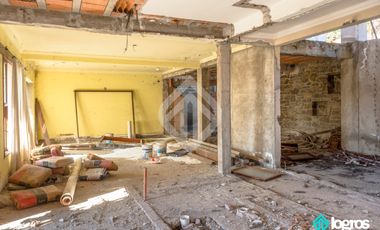Importante terreno en venta c/ construcción a terminar en Tres Cerritos | Salta