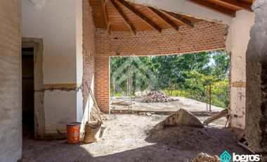Importante terreno en venta c/ construcción a terminar en Tres Cerritos | Salta