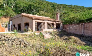 Importante terreno en venta c/ construcción a terminar en Tres Cerritos | Salta