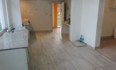 ALQUILER CASA, BATILANA 482, PLOTTIER