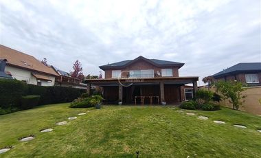 Casa en Arriendo en ALTO MACUL