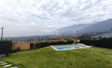 Casa en Arriendo en ALTO MACUL