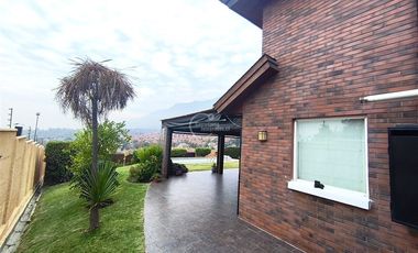 Casa en Arriendo en ALTO MACUL
