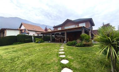 Casa en Arriendo en ALTO MACUL