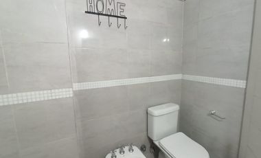 DEPARTAMENTO 2 AMBIENTES EN ALQUILER EN CASEROS CENTRO