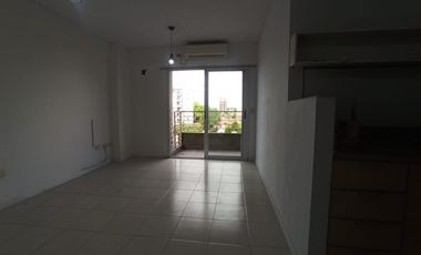DEPARTAMENTO 2 AMBIENTES EN ALQUILER EN CASEROS CENTRO