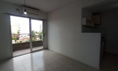 DEPARTAMENTO 2 AMBIENTES EN ALQUILER EN CASEROS CENTRO