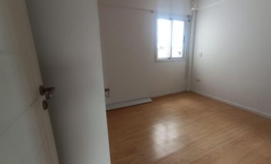 DEPARTAMENTO 2 AMBIENTES EN ALQUILER EN CASEROS CENTRO