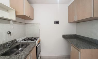 DEPARTAMENTO 2 AMBIENTES EN ALQUILER EN CASEROS CENTRO