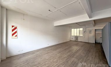 Oficina Comercial  con ubicación privilegiada en  San Nicolás - Capital Federal