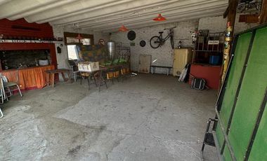 Casa en Venta  Villa Icho Cruz  con Departamento Quincho Galpón y Pileta