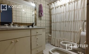 Departamento 3 ambientes con cochera excelente ubicacion