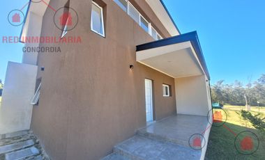 CASA EN VENTA EN BARRIO PRIVADO ALTOS DE ZORRAQUIN