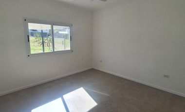 CASA EN VENTA EN BARRIO PRIVADO ALTOS DE ZORRAQUIN