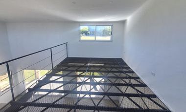 CASA EN VENTA EN BARRIO PRIVADO ALTOS DE ZORRAQUIN