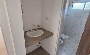 CASA EN VENTA EN BARRIO PRIVADO ALTOS DE ZORRAQUIN