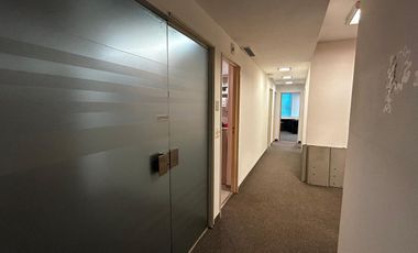 Oficina en Alquiler en Microcentro