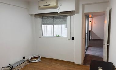 Oficina en  alquiler de 2 ambientes