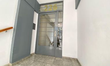 Oficina en  alquiler de 2 ambientes