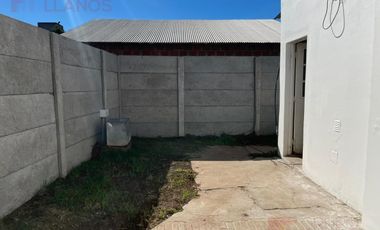 Casa en alquiler en Lujan Barrio San Bernardo, con patio