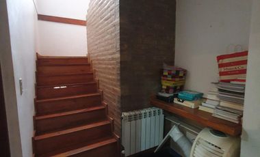 VENTA Casa 4 dormitorios. Calle Agüero. JK