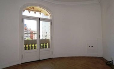 Oficina en alquiler en Edificio Clásico