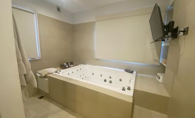 Casa en alquiler temporario, 3 dormitorios en Benavidez, con parrilla