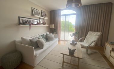 Casa en alquiler temporario, 3 dormitorios en Benavidez, con parrilla
