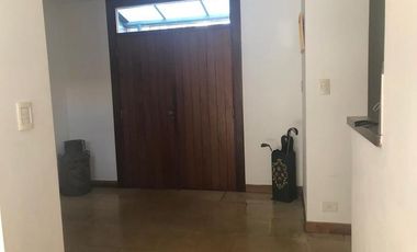 Casa en Alquiler residencial - 350 m2 - Las Lomas, San Isidro