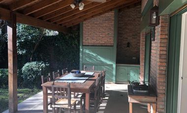 Casa en Alquiler residencial - 350 m2 - Las Lomas, San Isidro