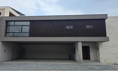 CASA - RENTA
